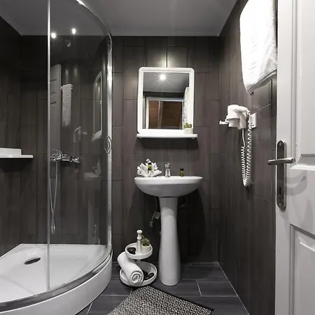 Nimfi Hotel, Skiathos Hotell 3*