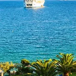 Nimfi Hotel, Skiathos