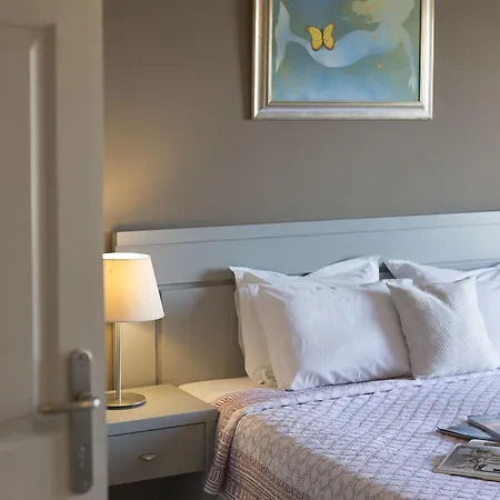 Nimfi Hotel, Skiathos