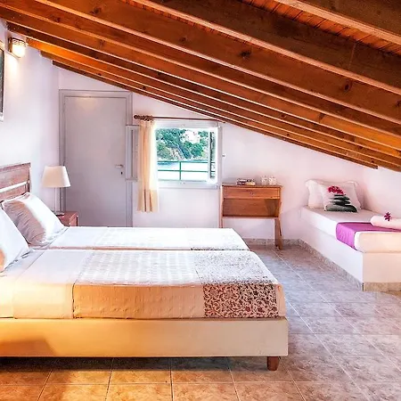 Nimfi Hotel, Skiathos 3* Мегали-Аммос