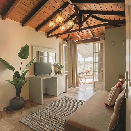 Nimfi Hotel, Skiathos 梅加利阿莫斯