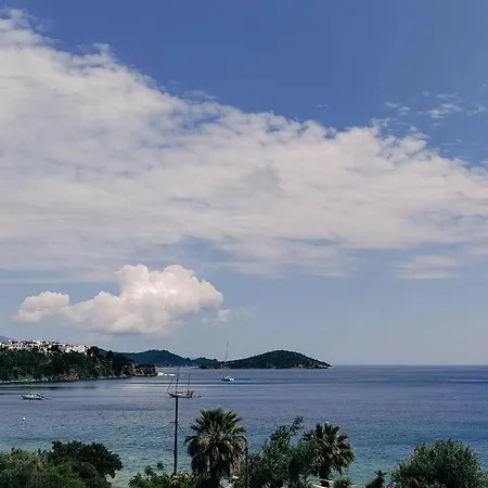 Nimfi Hotel, Skiathos 3*