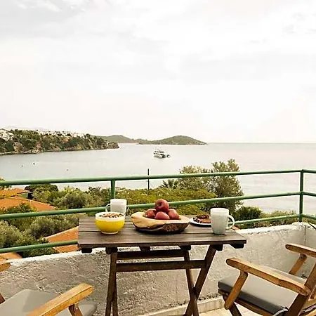 Nimfi Hotel, Skiathos Hotel
