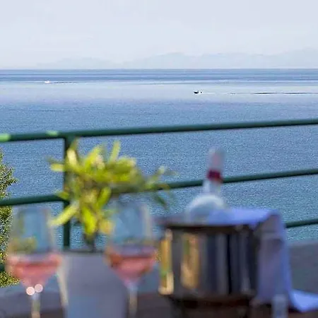 Nimfi Hotel, Skiathos 3* Megali Ammos (Skiathos)
