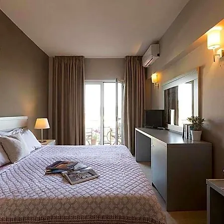 Nimfi Hotel, Skiathos 3*