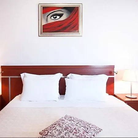 Nimfi Hotel, Skiathos Отель Мегали-Аммос