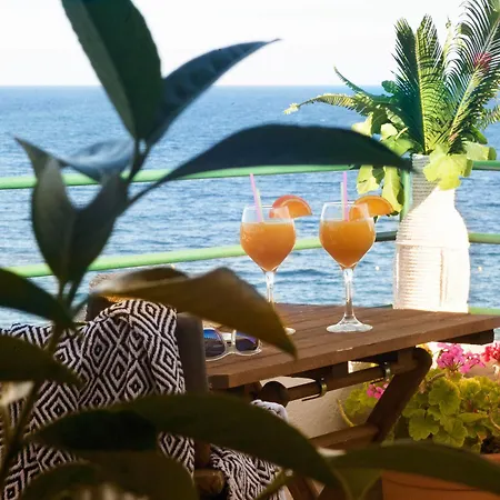 Nimfi Hotel, Skiathos Megáli Ámosz