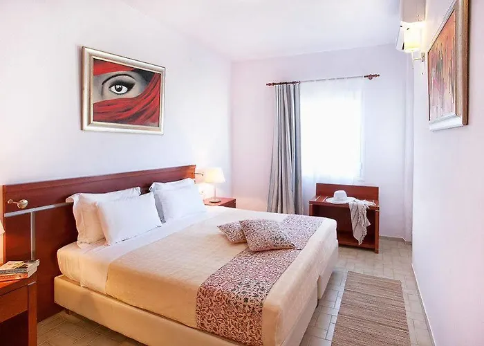 Nimfi Hotel, Skiathos Отель Мегали-Аммос