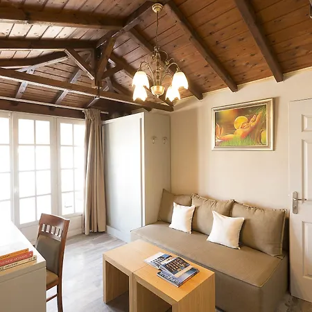 فندق Nimfi Hotel, Skiathos