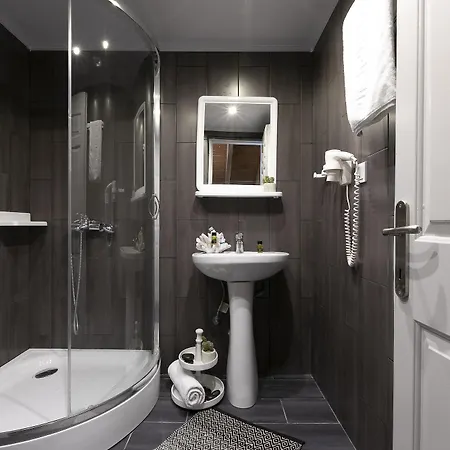 Nimfi Hotel, Skiathos Hotel 3*