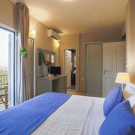 Nimfi Hotel, Skiathos 3*