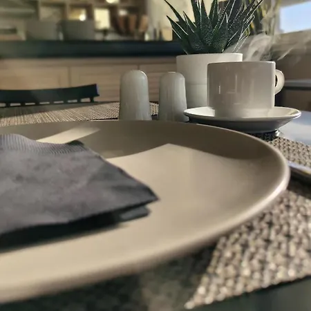 Nimfi Hotel, Skiathos Megali Ammos (Skiathos)