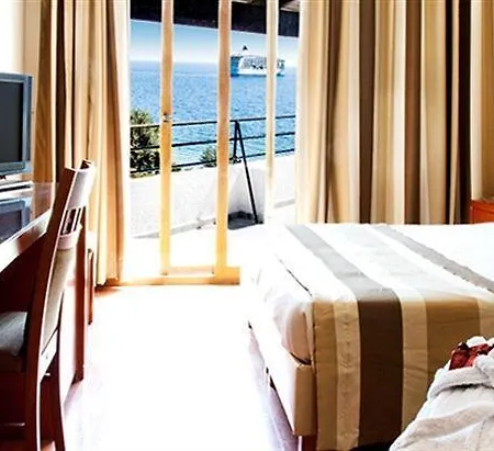 Nimfi Hotel, Skiathos Megali Ammos (Skiathos)