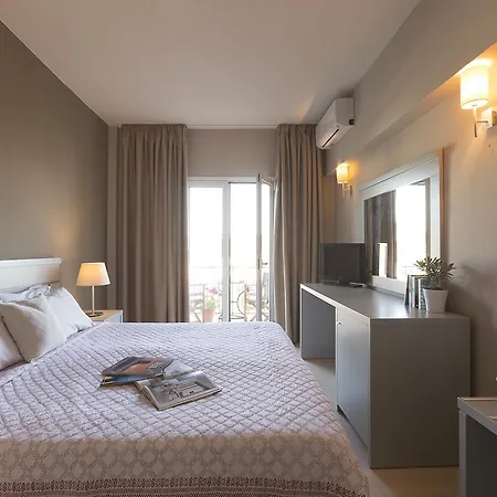 Nimfi Hotel, Skiathos Megali Ammos (Skiathos)