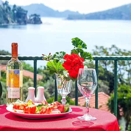 فندق Nimfi Hotel, Skiathos 3*