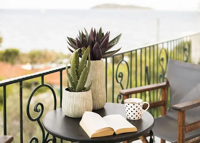 Nimfi Hotel, Skiathos