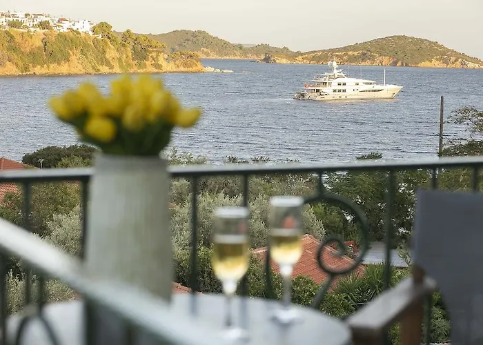 Nimfi Hotel, Skiathos