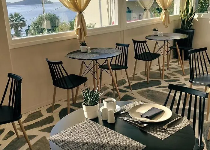 Nimfi Hotel, Skiathos Hotel 3*