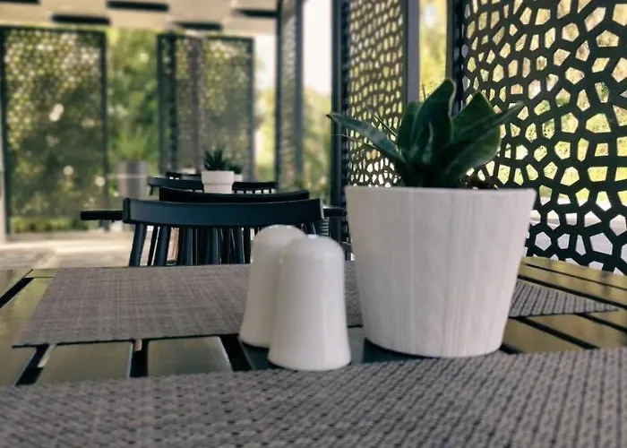 Nimfi Hotel, Skiathos 3* Megali Ammos (Skiathos)