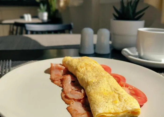 Nimfi Hotel, Skiathos Megali Ammos (Skiathos)